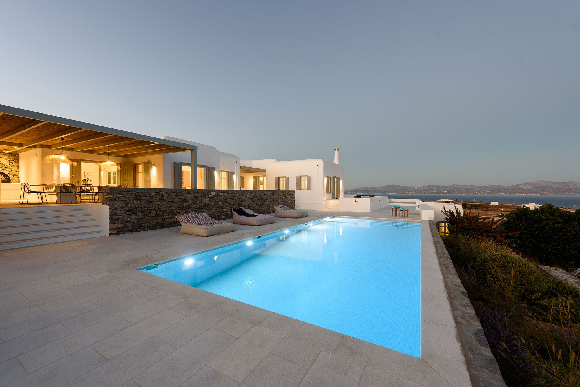 luxury villas in paros