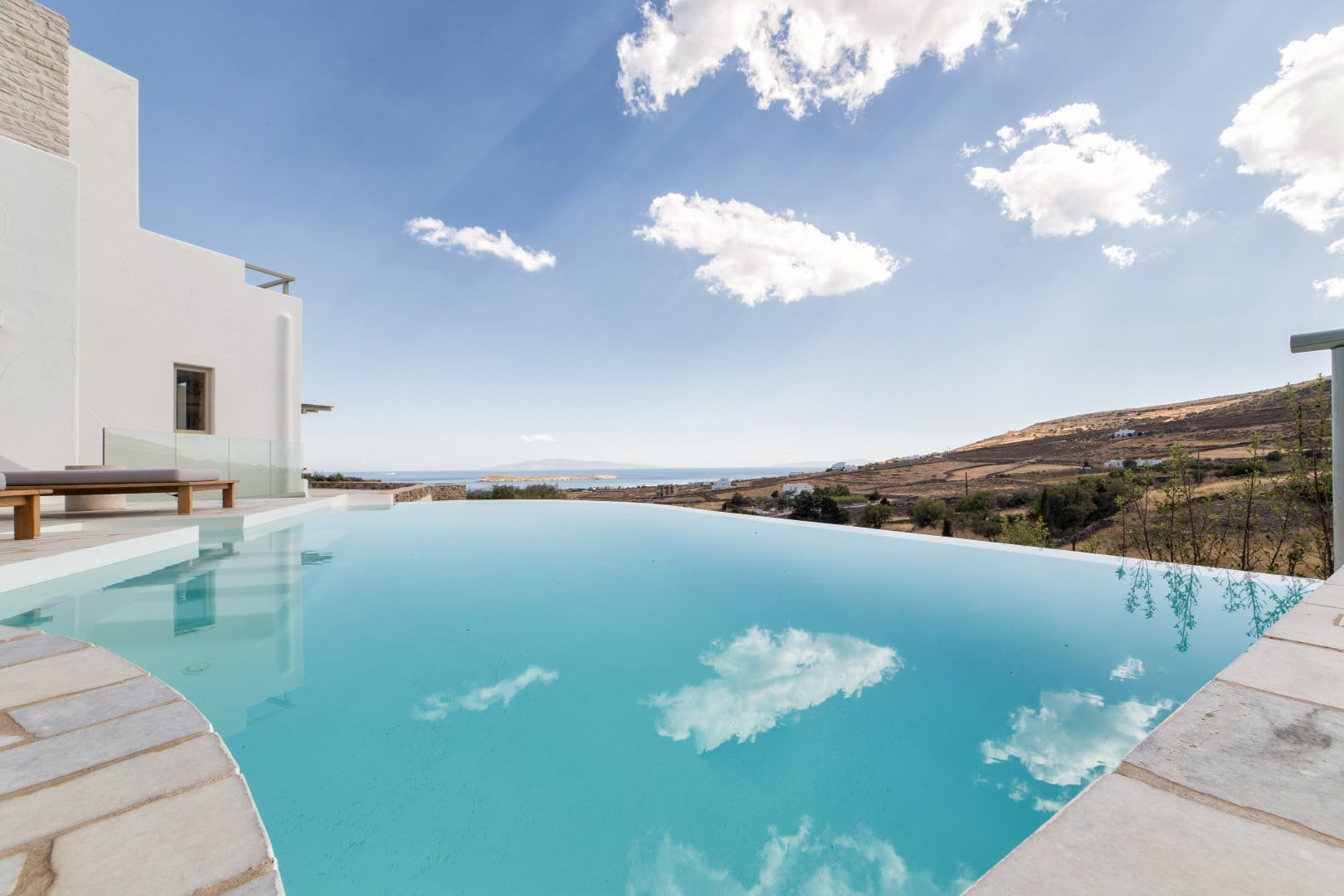 villa tanya golden bay paros